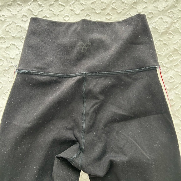 TNA LEGGINGS - Picture 2 of 6